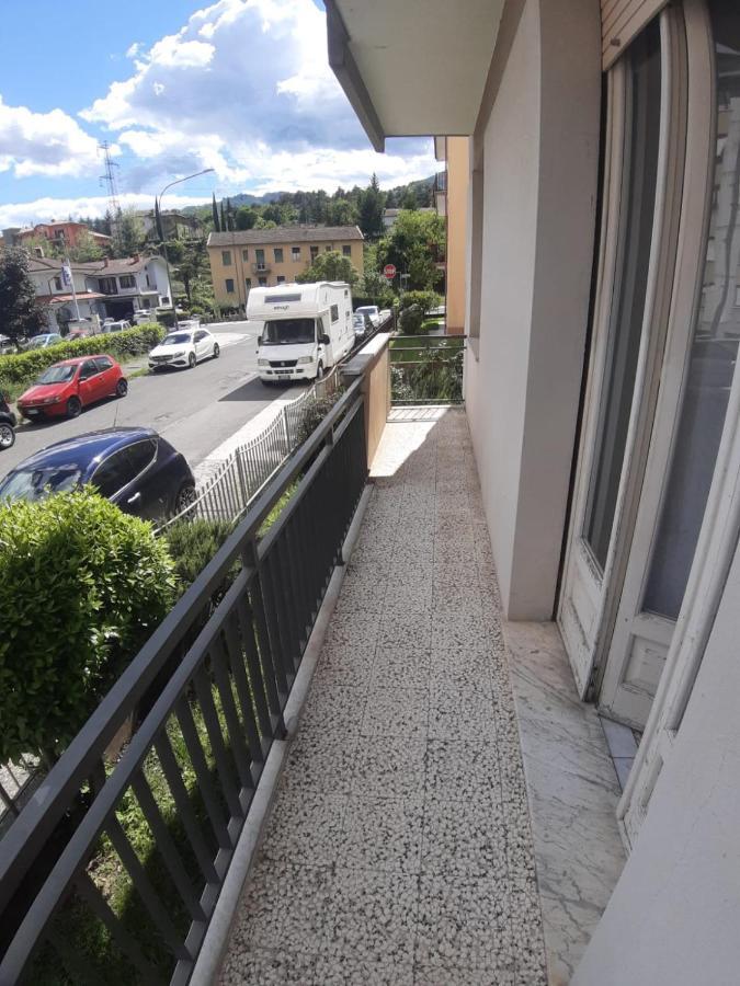 Appartamento Centrale Fino A 8 Posti Letto Pontremoli Buitenkant foto