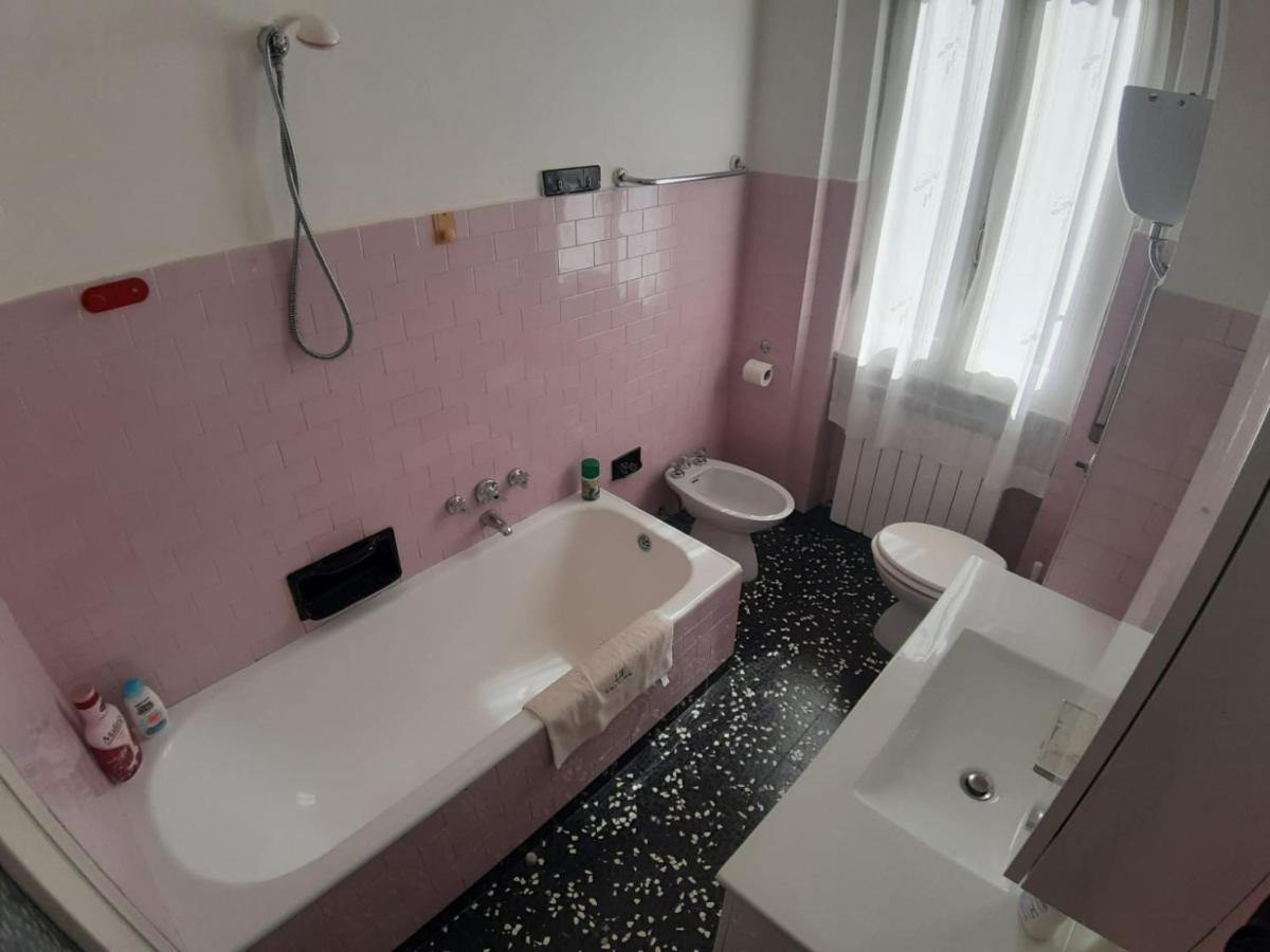 Appartamento Centrale Fino A 8 Posti Letto Pontremoli Buitenkant foto
