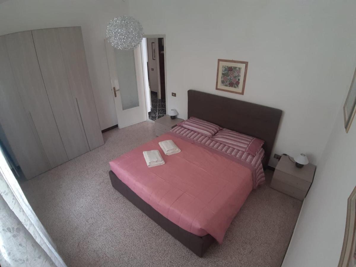 Appartamento Centrale Fino A 8 Posti Letto Pontremoli Buitenkant foto